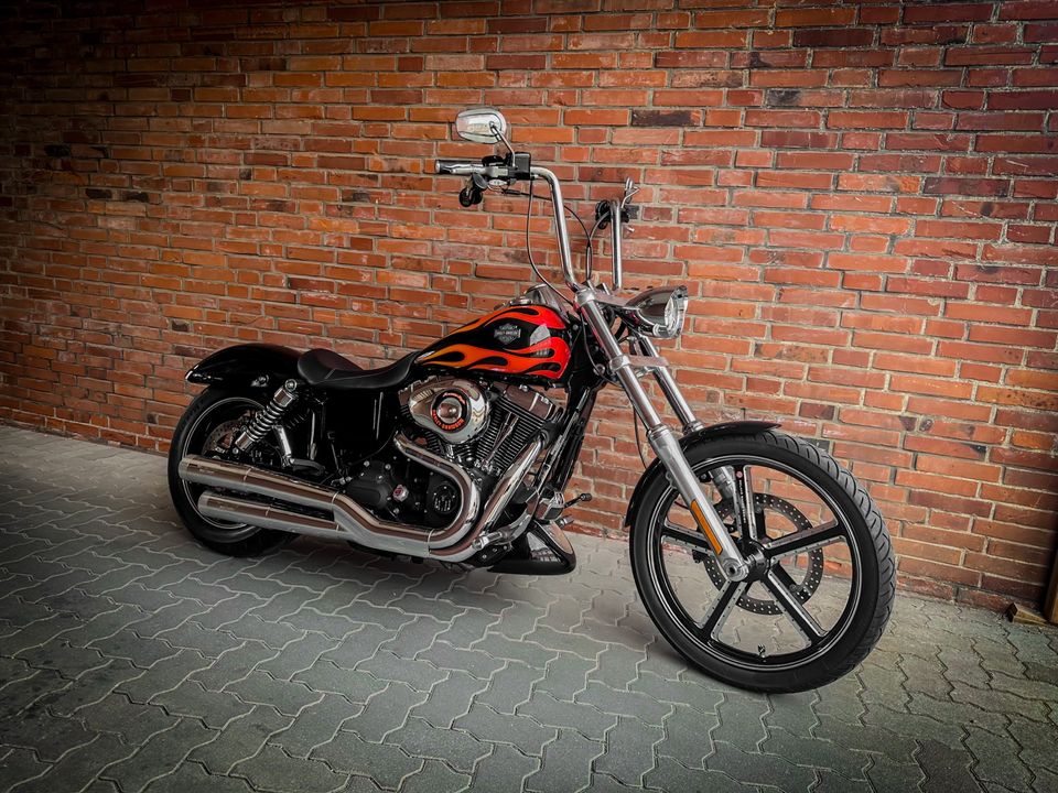 Harley Davidson Dyna Wide Glide 34000 km Kesstech in Hamburg