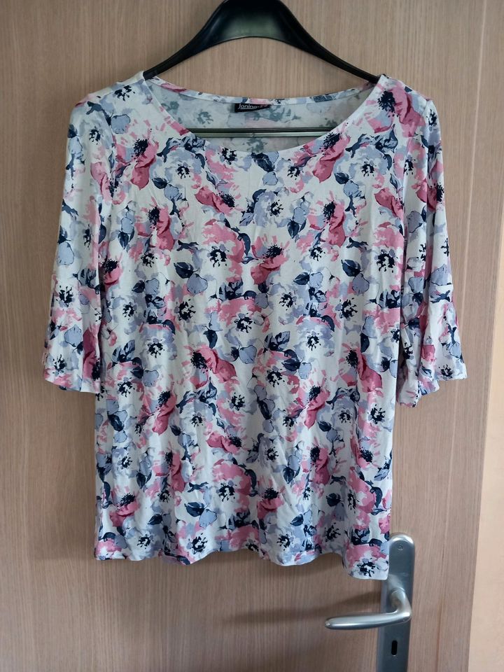 Neu-Shirt Gr.38 Versand 2.25 euro in Thiendorf