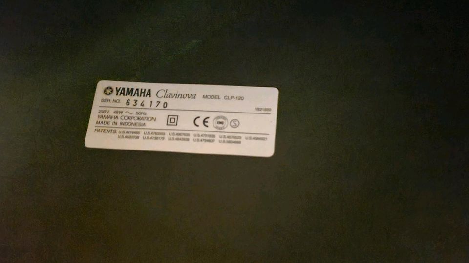 Yamaha Clavinova CLP- 120 in Rieden