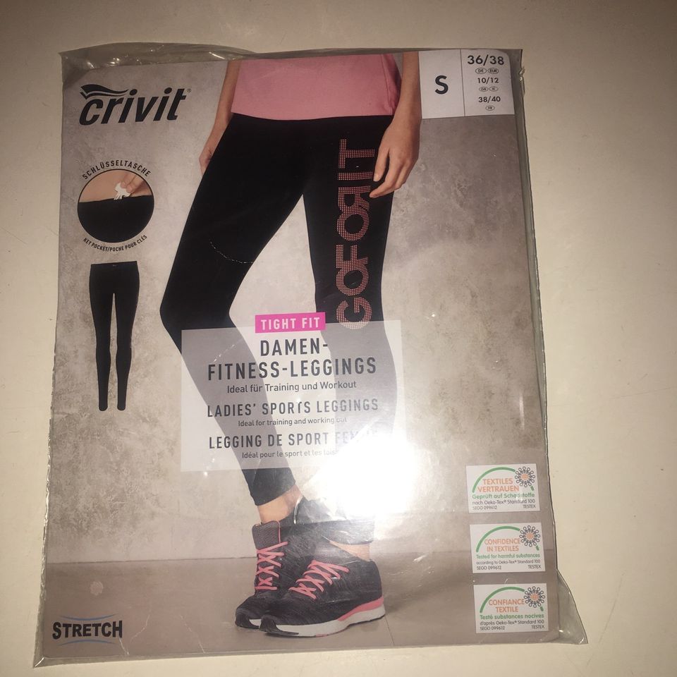 Crivit Fitness Leggings S schwarz , Woman 3/4 Yoga Hose S grau in Reinbek