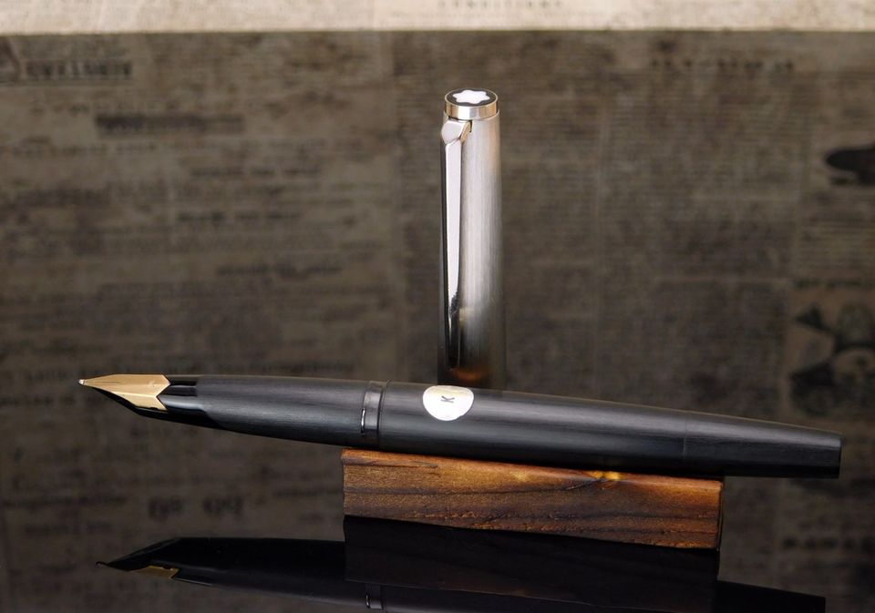 Montblanc Füller Classic 225 Schwarz Silber - seltene Kugelfeder in Bergkirchen