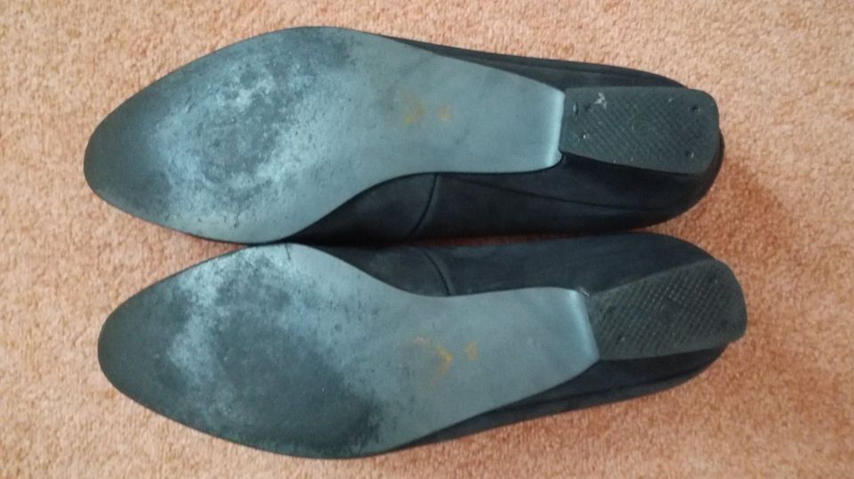 Halbschuhe/ Pumps Gr. 4 1/2 von Peko – getragen in Niederwiesa