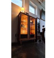 Highboard Schrank/ Vitrine Vintage 60er Jahre Nussbaum Nordrhein-Westfalen - Solingen Vorschau