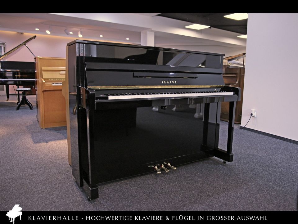 Hochwertiges Yamaha Klavier, V-114, schwarz poliert ★ Bj.2001 in Geist