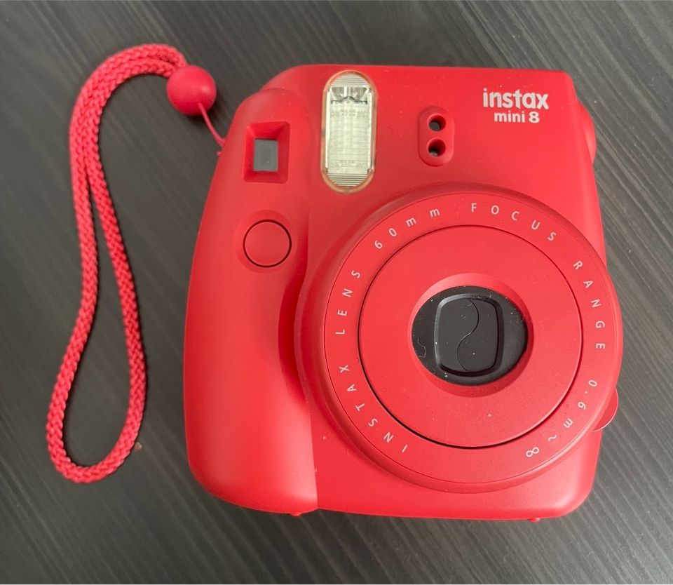 Instax Mini 8 + Kameratasche in Kornwestheim