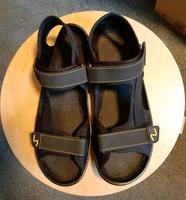 Leguano attrektive  Sandalen  Sandalette  Barfußschuhe gr 43 neu Mecklenburg-Strelitz - Landkreis - Neustrelitz Vorschau