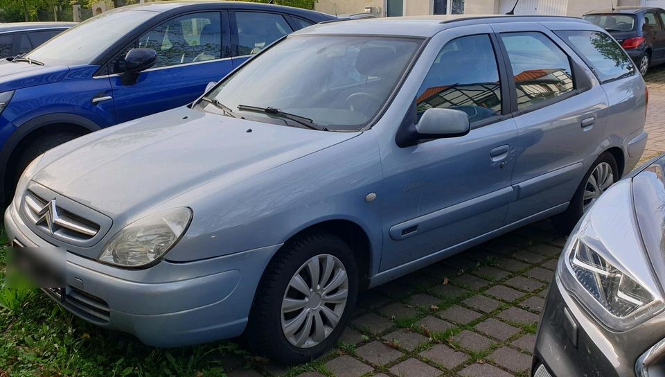 Auto Citroën Xsara Kombi PKW blau in Bernburg (Saale)