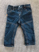 Jeanshose Baby dunkelblau Gr. 74 wie neu (größenverstellbar) Baden-Württemberg - Urbach Vorschau