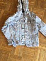 Jeansjacke Damen gr 38 mit Kapuze blau grau Hessen - Dillenburg Vorschau