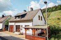 Sehr gepflegtes Mehrgenerationenhaus mit Weinbergblick, 2 Terrassen und Garage Rheinland-Pfalz - Zell (Mosel) Vorschau