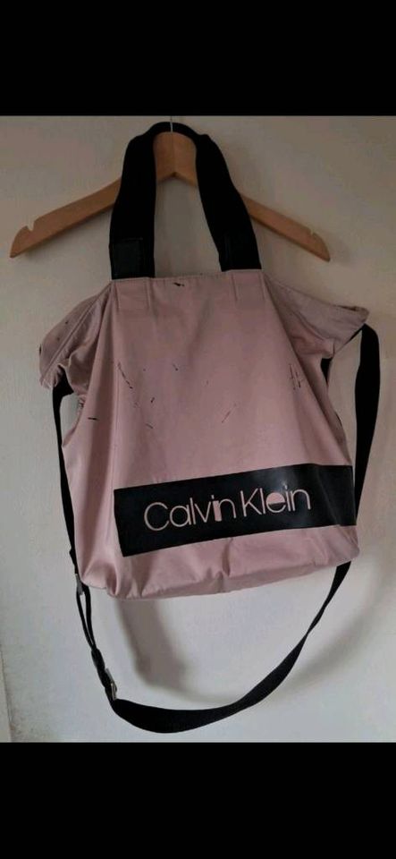 Umhängetasche Calvin Klein Rosa/Schwarz in Bad Neuenahr-Ahrweiler