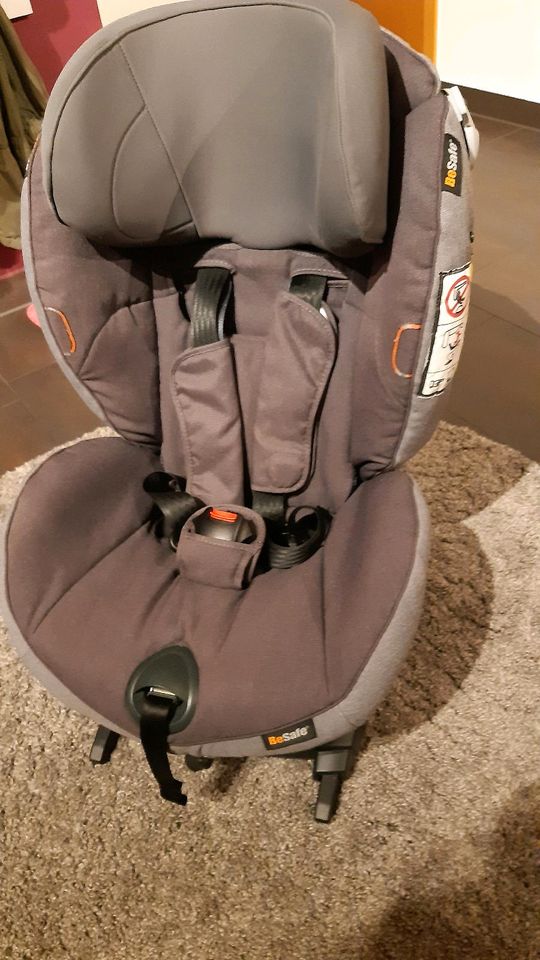 Kindersitz Besafe iZi Combi x4 Isofix in Wefensleben