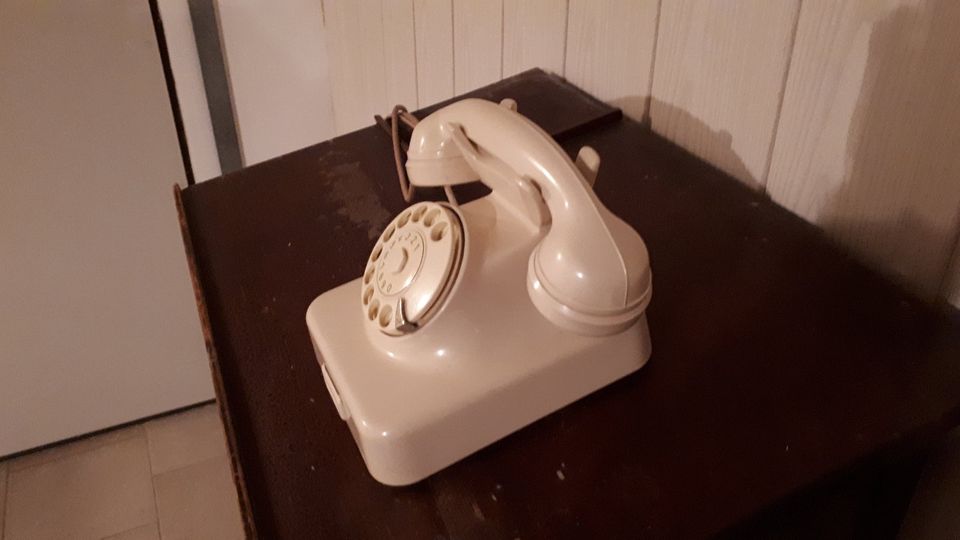 Altes Telefon in Seelze