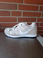 Nike Sneaker Größe 42 Niedersachsen - Bremervörde Vorschau