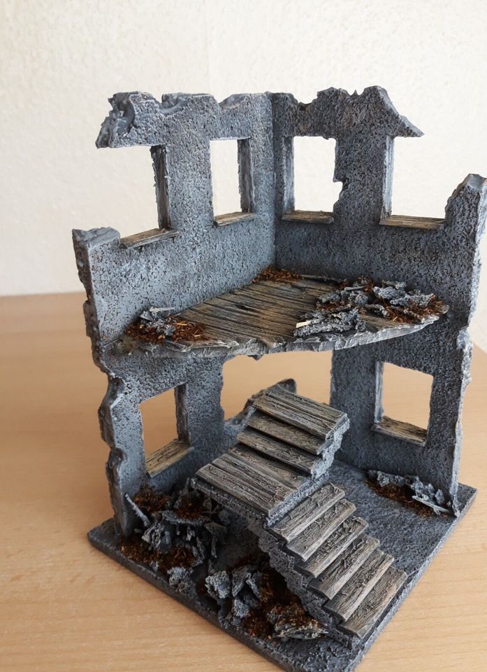 TABLETOP GELÄNDE RUINE in Urmitz