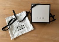 Gucci Box mit Täschchen und Band 18,5 x 18,5 x 7,5 Hessen - Wiesbaden Vorschau