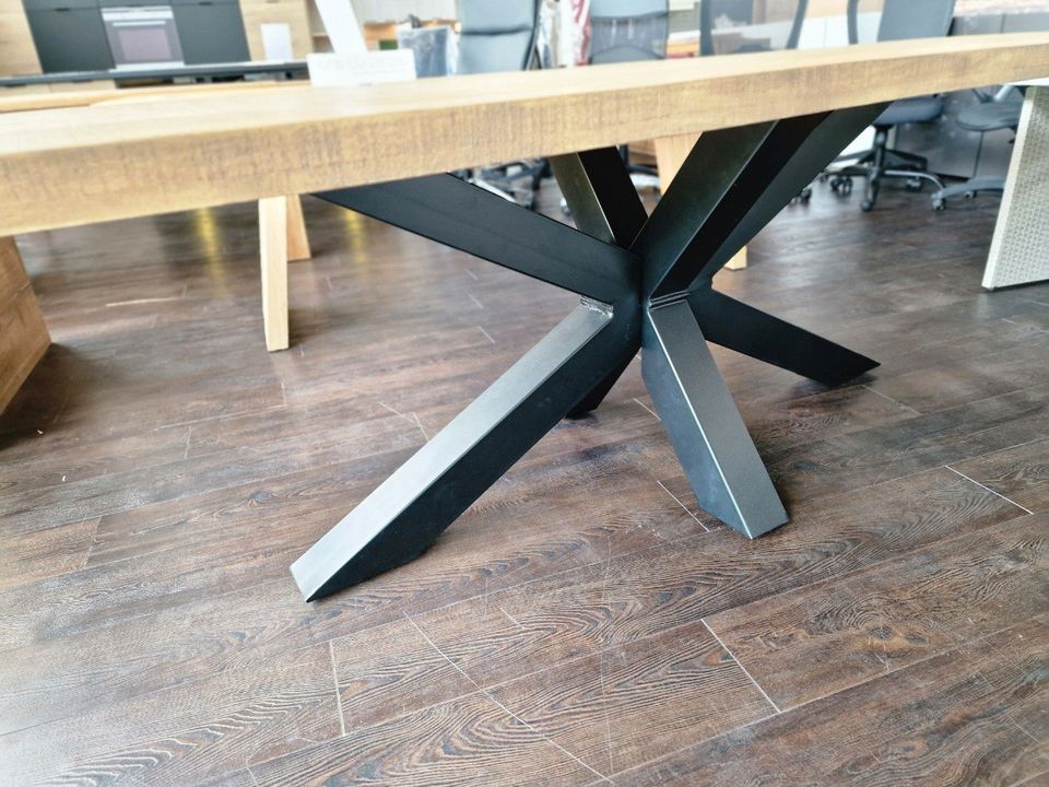 Esstisch 235 cm MANGO MASSIV Esszimmertisch Wohnzimmertisch Tisch in Gütersloh