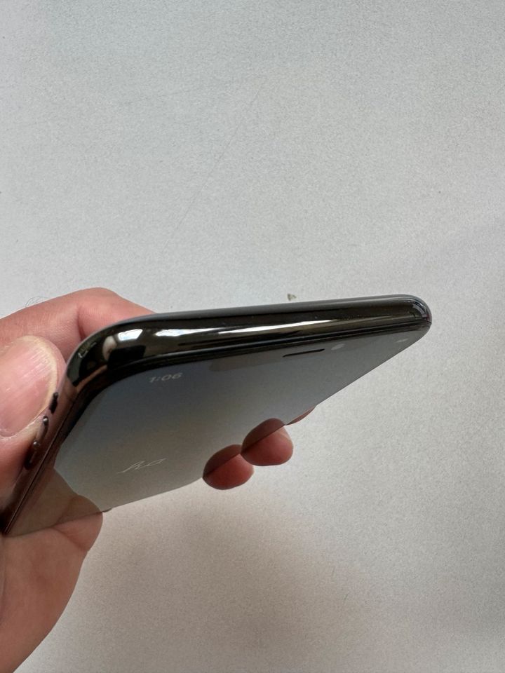 iPhone Apple X / 10 256 gb schwarz gebraucht Top Zustand in Heroldsberg