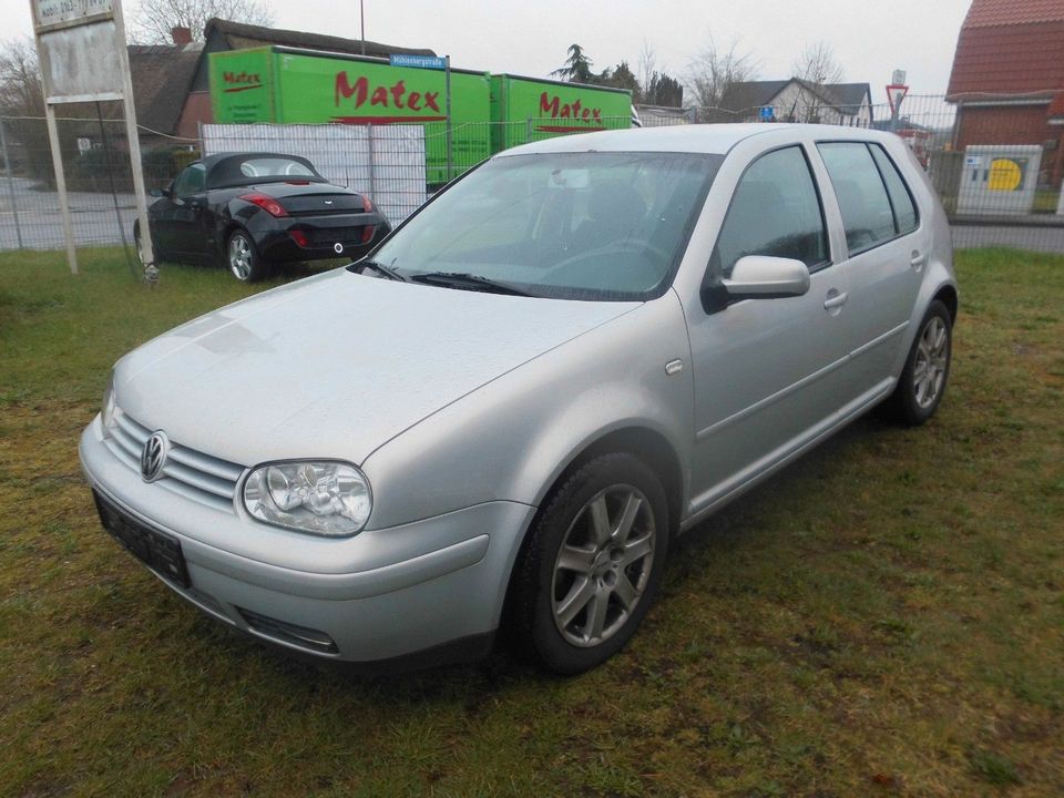 Volkswagen Golf 1.6 SR  Comfortline   / Klimaautomatik in Hemmoor