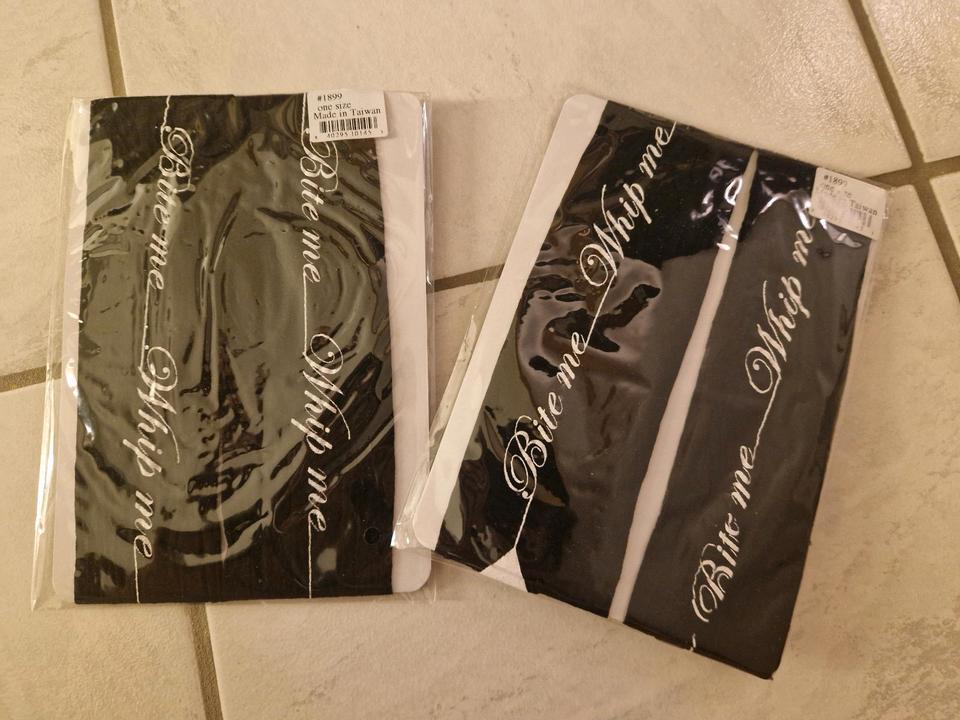 Nylonstrümpfe Bite me Whip me Tease me one size - neu ovp in Ostercappeln