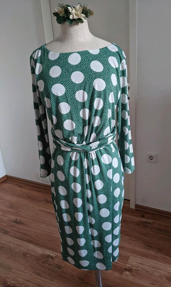 TOP ♥️ Boden Kleid Gr. 38 40 Punkte Fotos Viskose UK 14 M in Düsseldorf