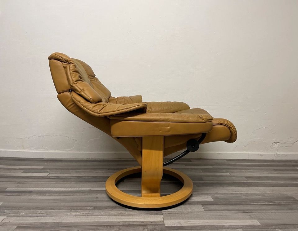 Stressless Reno S / Cognac / Ekornes Sessel Gemütlich in Willich