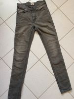 Mustang  Herren Jeans grau, 29/24, wie neu Saarbrücken-West - Klarenthal Vorschau