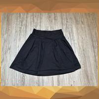 Zara Basic / Gr. M / Rock / Faltenrock / Knielang / Neuwertig Hessen - Körle Vorschau