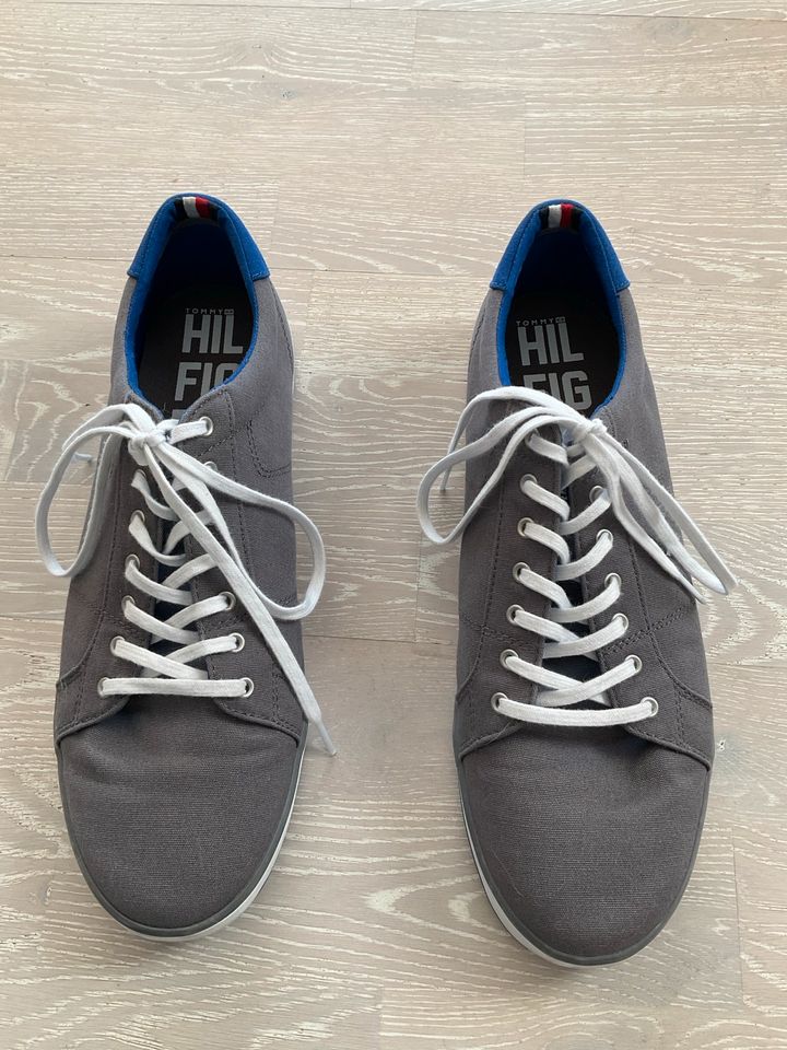 Herren neu Gr.44 Tommy Hilfiger Sneakers in Göppingen