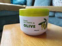 Spanische Oliven Creme Handcreme Körpercreme NEU Nordrhein-Westfalen - Schwerte Vorschau