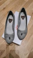 s.Oliver Damen Pumps mit Schleife Kleiner Absatz Nordrhein-Westfalen - Willich Vorschau