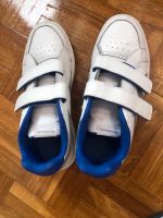 Reebok Sneaker Turnschuhe blau/weiß Gr 2 1/2, 34 Bayern - Herzogenaurach Vorschau