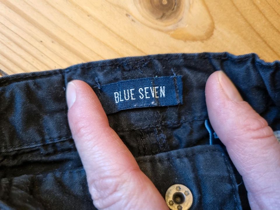 Schwarze dünne Jeans 80 blue seven in Frankfurt am Main