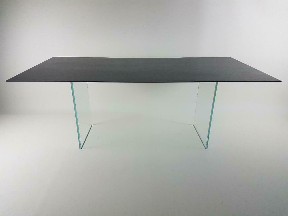 Keramik Tisch Esstisch Glastisch In- und Outdoor geeignet in Binzen