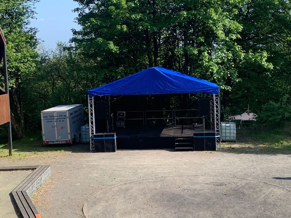 OpenAir Bühne / Event Bühne / Veranstaltungstechnik zu vermieten in Dillenburg