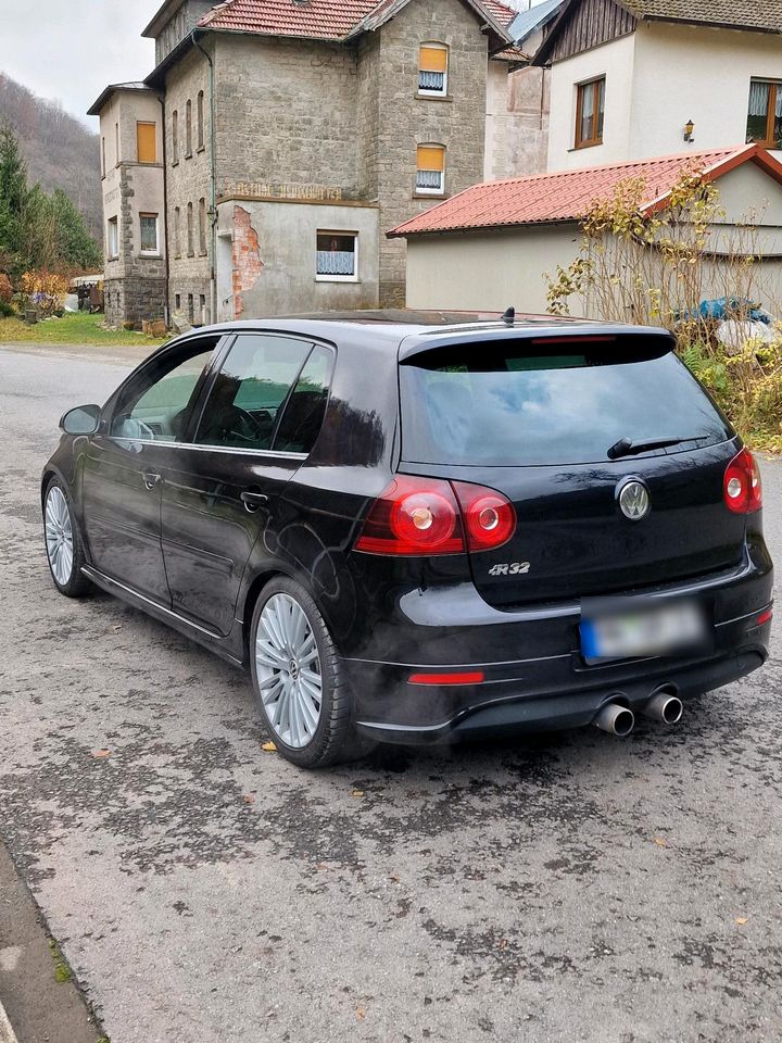 Vw Golf V R32 Schalter Scheckheft gepflegt in Plettenberg