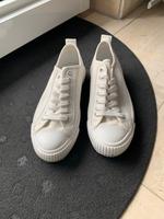 Sneaker weiß Größe 38 NEU Hessen - Bad Emstal Vorschau
