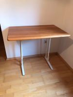 Sehr charmanter Tisch - hochwertige Tischplatte aus Holz München - Ramersdorf-Perlach Vorschau