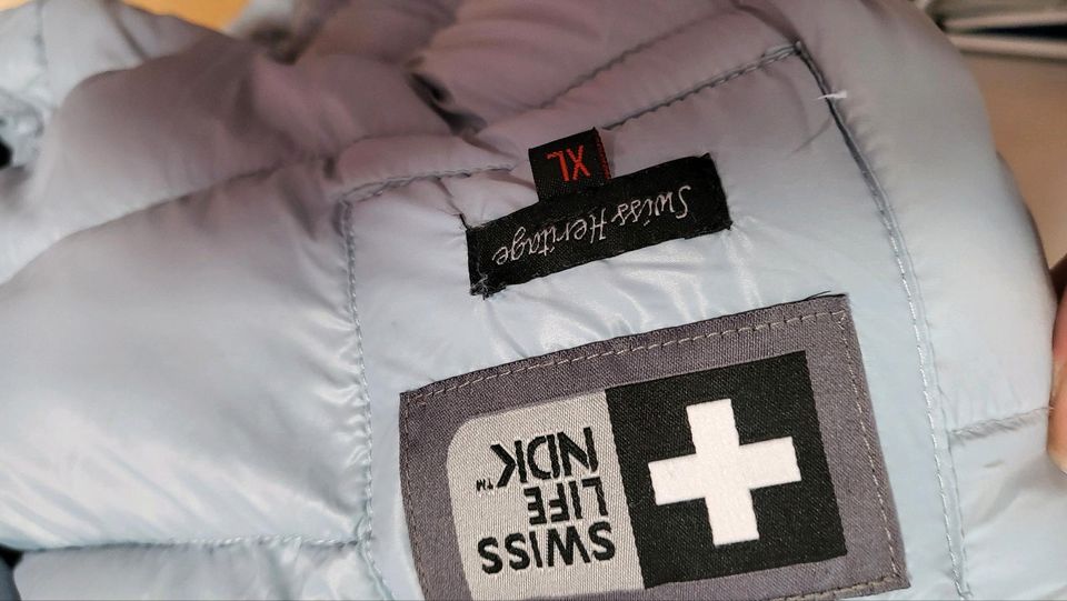 Swiss Life NDK Damensteppjacke Gr.XL Neuwertig in Braunschweig