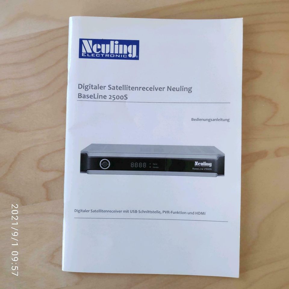 Receiver digitaler Satellitenreceiver Neuling BaseLine 2500S in Oberursel (Taunus)