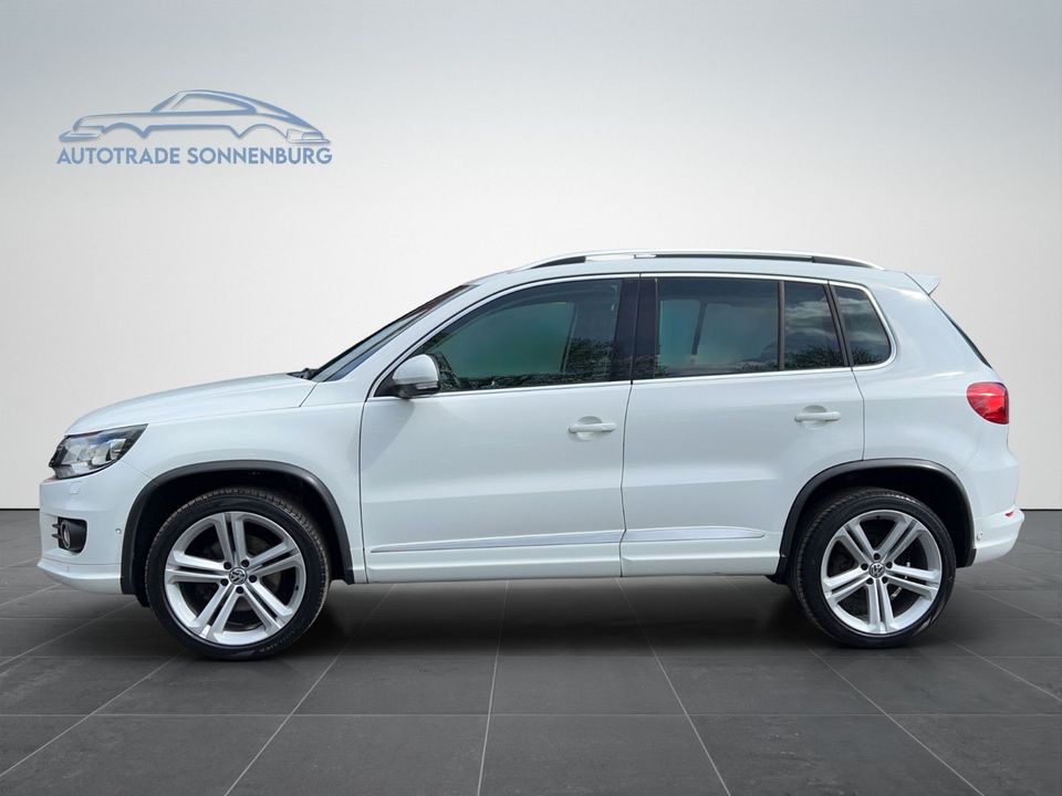 Volkswagen Tiguan BMT 4Motion/RLINE/NAV/KAMER/PANORAMA/BIXE in Mehlingen