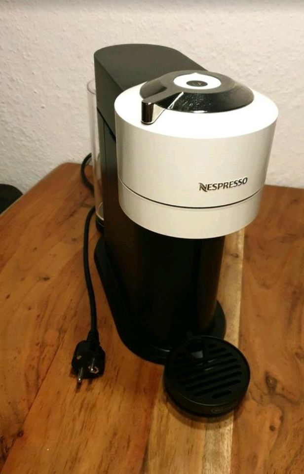 Nespresso De' Longhi Vertuo next weiß in Hannover