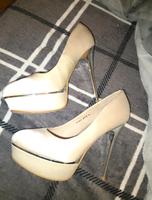 High Heels weiß Nordrhein-Westfalen - Marl Vorschau