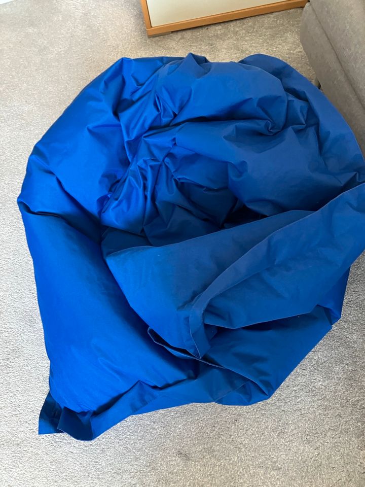 großer blauer Sitzsack in guten Zustand, Größe ca. 150x100cm in Hannover