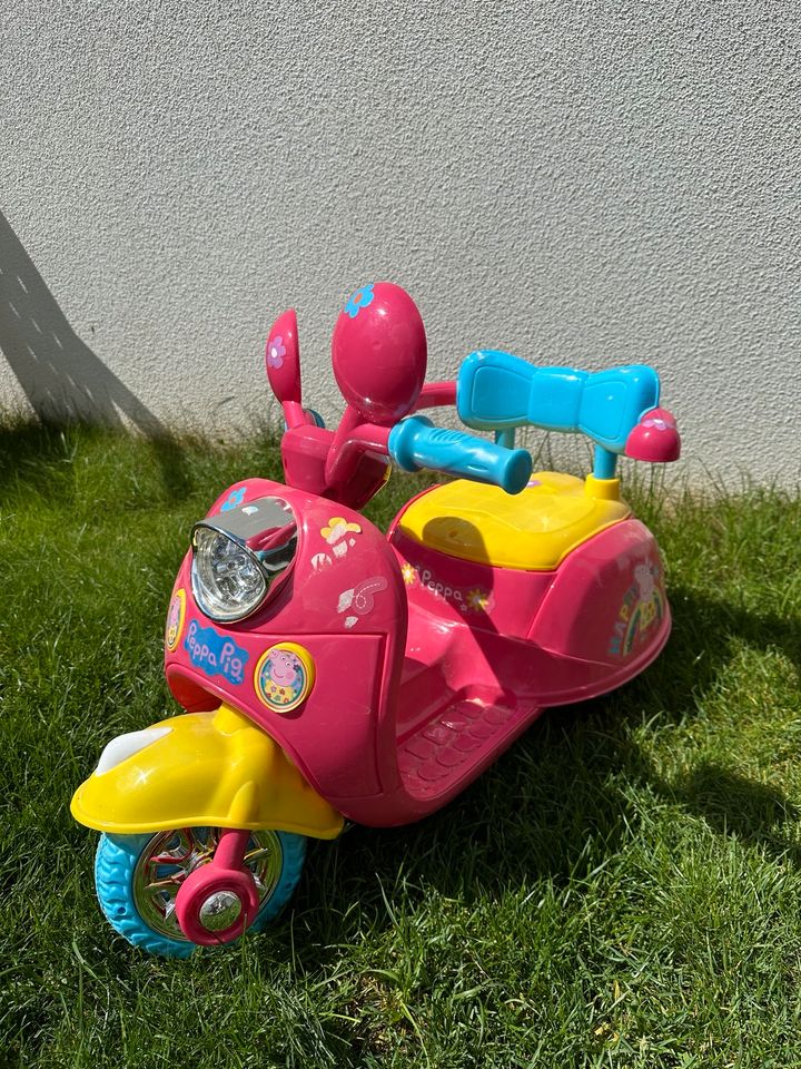 Peppa Pig Elektro Roller für Kinder in Ludwigsburg