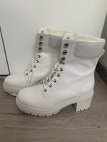 Ungetragene Damen Stiefel Hessen - Büdingen Vorschau