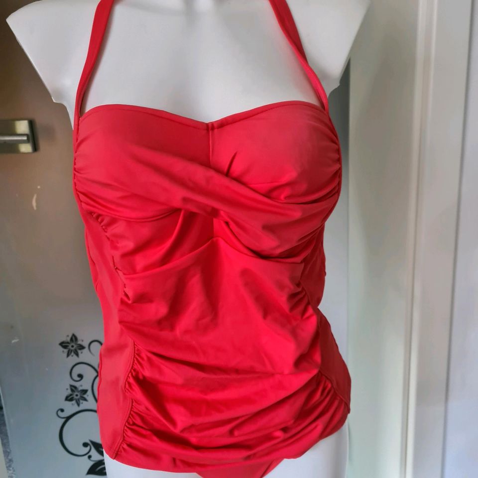 Lascana Tankini mit Raffungen und Shaping-Effekt Gr.40 rot in Starsiedel