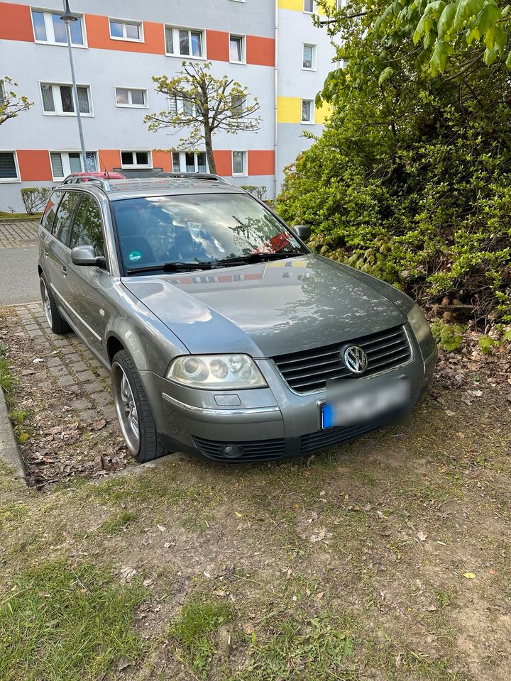 VW Passat 2,8 V6 4motion in Neukirch/Lausitz