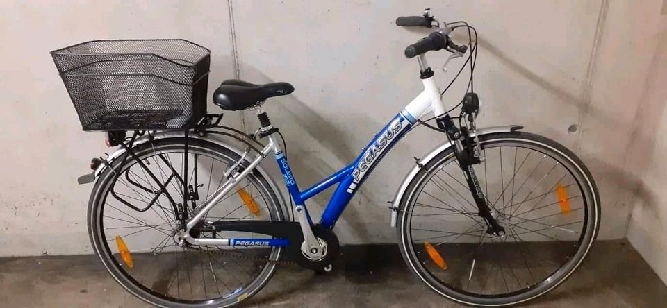 Damen  Fahrrad Victoria 29zoll 24gang wie neu in München