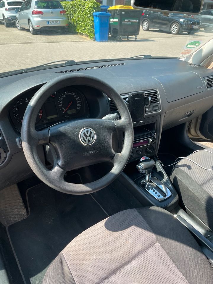 VW Golf 4 mit Getriebeschaden, fährt im Schongang einwandfrei in Buchholz in der Nordheide